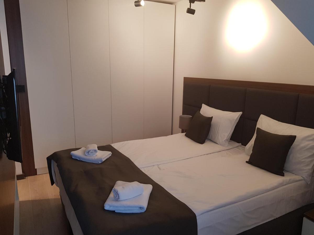 Family Apartmans Harry- Apartmans Of The Apart Hotel & Spa Zoned, Kopaonik - Special Benefit, Children Up To 13 Years Of Age Accompanied By Two Adults Stay For Free-Parking-Breakfast-Pool&Spa Екстериор снимка