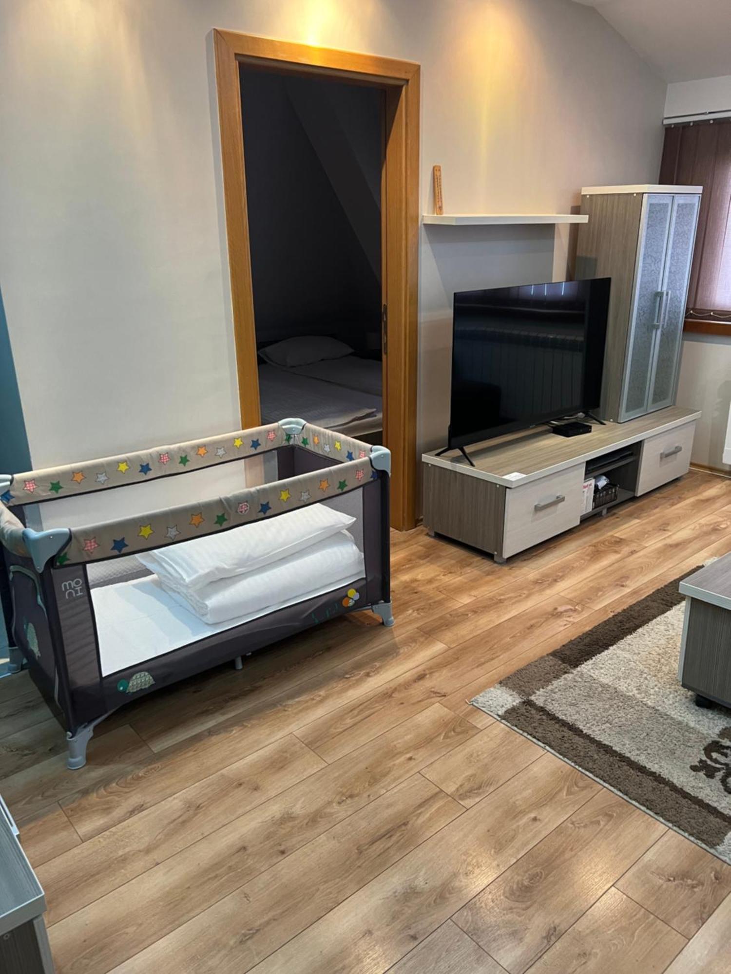 Family Apartmans Harry- Apartmans Of The Apart Hotel & Spa Zoned, Kopaonik - Special Benefit, Children Up To 13 Years Of Age Accompanied By Two Adults Stay For Free-Parking-Breakfast-Pool&Spa Екстериор снимка