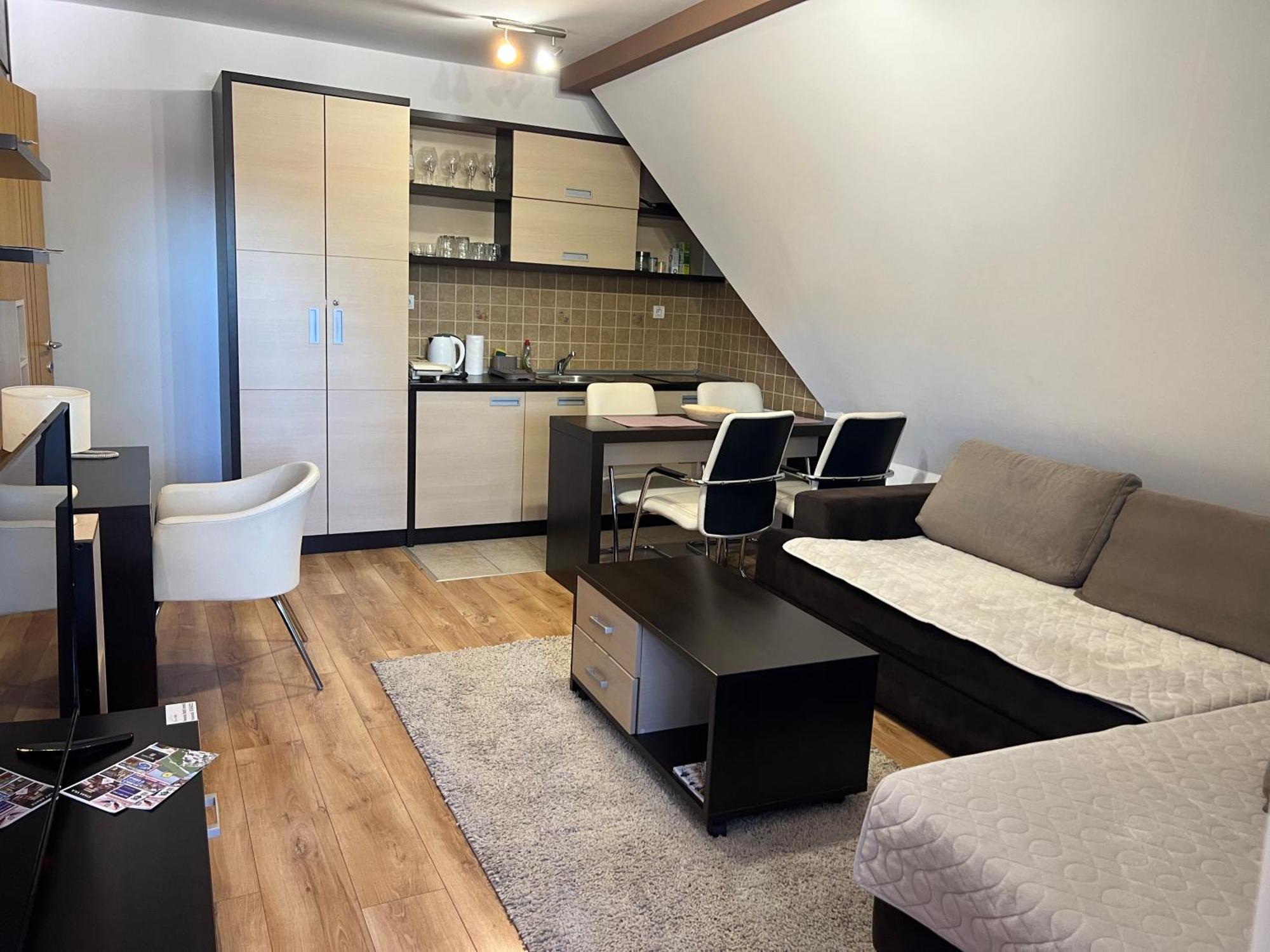 Family Apartmans Harry- Apartmans Of The Apart Hotel & Spa Zoned, Kopaonik - Special Benefit, Children Up To 13 Years Of Age Accompanied By Two Adults Stay For Free-Parking-Breakfast-Pool&Spa Екстериор снимка